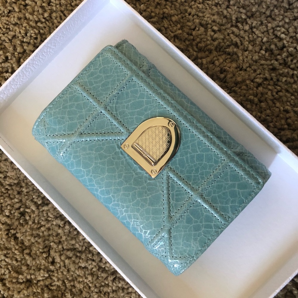 Dior wallet.